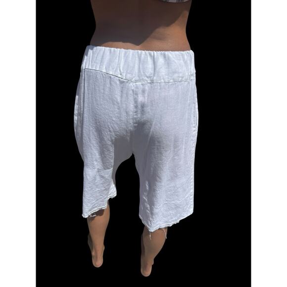 Sand Snow White Linen Blend Elastic Waist Resort Bermuda Shorts Unfinished Hem - Picture 4 of 6